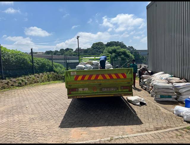 265M² MINI FACTORY TO LET IN WESTMEAD